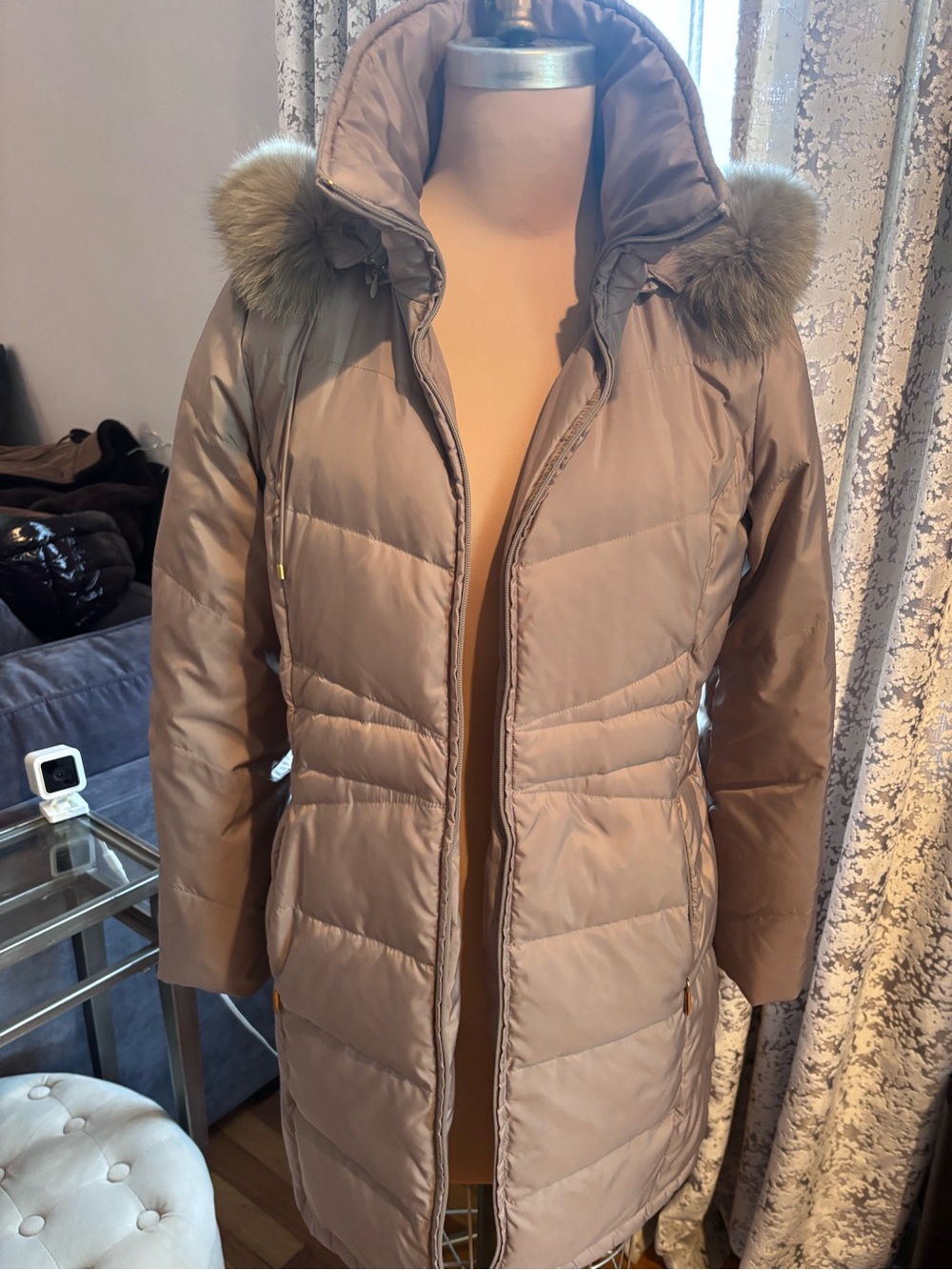 Ellen Tracy Taupe Quilted Down Puffer Winter Coat Parka - Size M Plush Lined